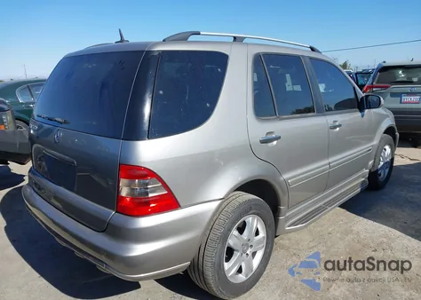 2005 Mercedes-Benz Ml 500 4Matic из США, поврежденный, VIN 4JGAB75E15A542992